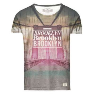 »JACK & JONES HERREN T-SHIRT JJORRIRU TEE CREW NECK« »JACK & JONES HERREN T-SHIRT JJORRIRU TEE CREW NECK«