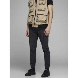 »JACK & JONES CARGO JJIGORDON JJFLAKE CARGO PANT AKM BLACK« »JACK & JONES CARGO JJIGORDON JJFLAKE CARGO PANT AKM BLACK«